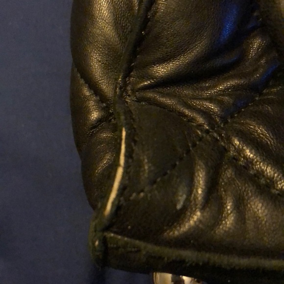 Michael Kors Quilted Hamilton Tote [MOVING SALE!‼️🚨] - Picture 8 of 8